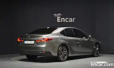 Toyota Camry 2025 2.5 гидро в Москве № 279189, миниатюра 2