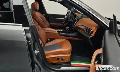 Maserati Levante 2019 3.0 гидро в Москве № 282760, миниатюра 11