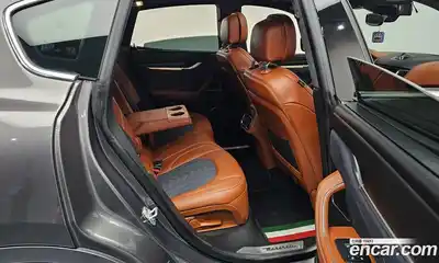 Maserati Levante 2019 3.0 гидро в Москве № 282760, миниатюра 12