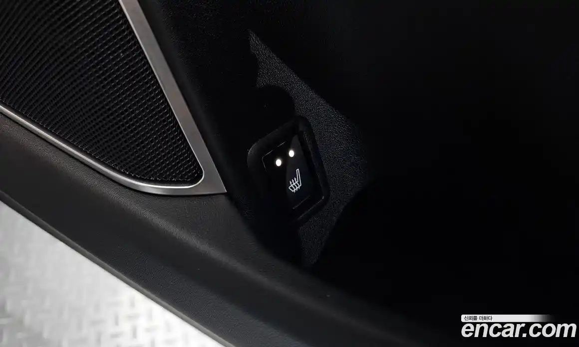 Maserati Levante 2019 3.0 гидро в Москве № 282760, фото 18