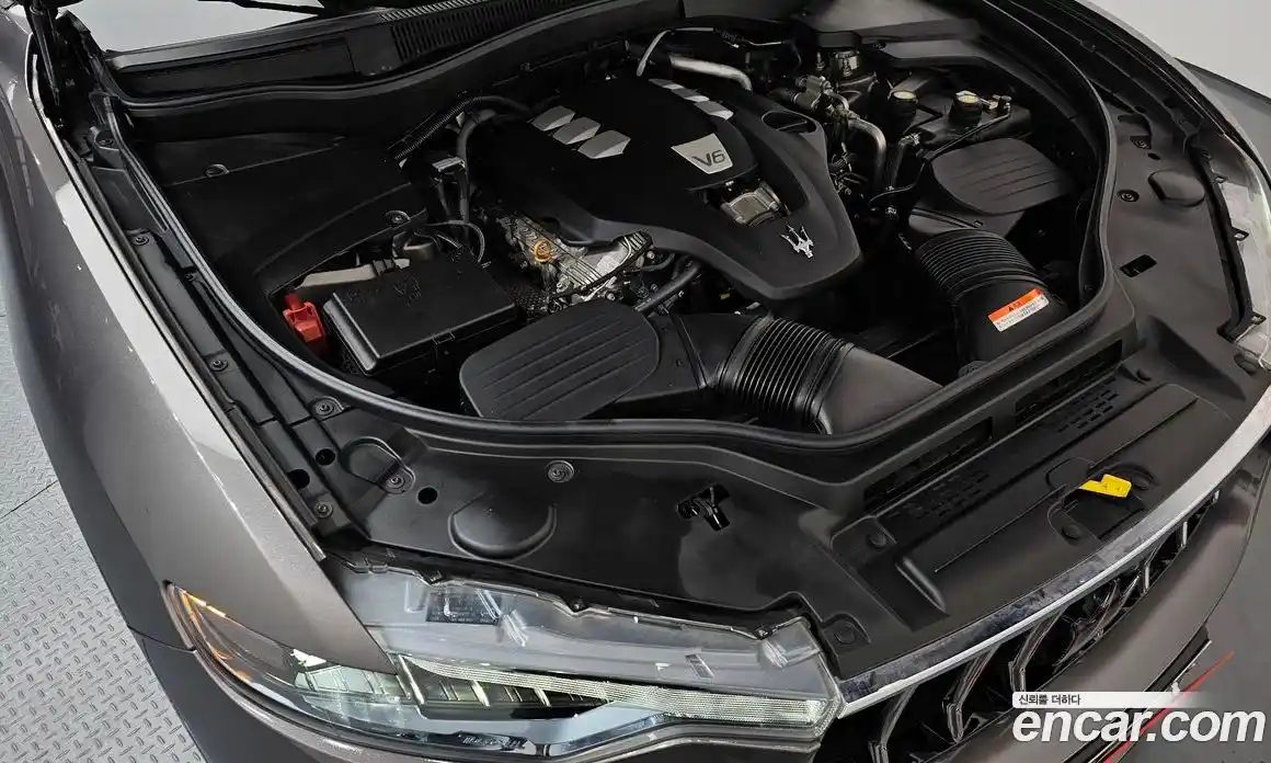 Maserati Levante 2019 3.0 гидро в Москве № 282760, фото 6