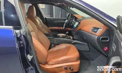 Maserati Ghibli 2017 3.0 гидро в Москве № 282819, миниатюра 11