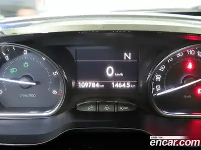 Peugeot 2008 2015 1.6 гидро в Москве № 284586, миниатюра 9