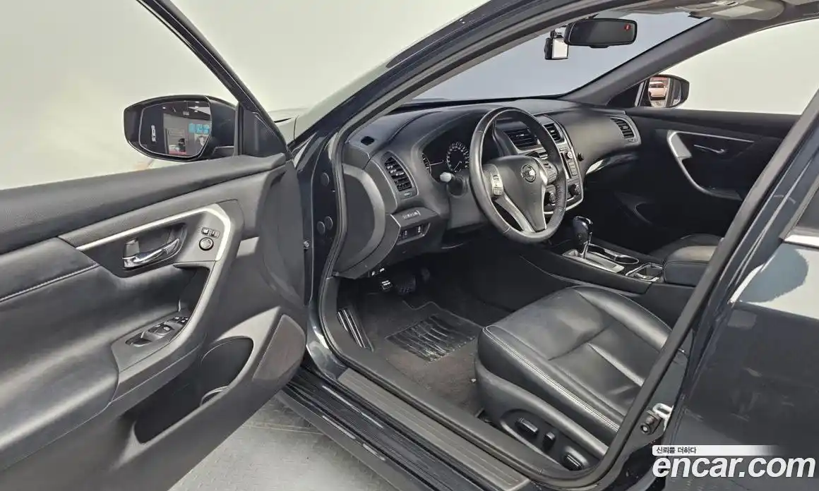 Nissan Altima 2017 2.5 гидро в Москве № 284906, фото 10