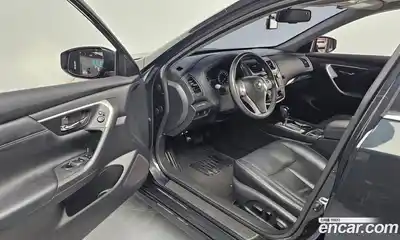 Nissan Altima 2017 2.5 гидро в Москве № 284906, миниатюра 10