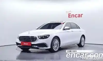 Mercedes-Benz E-Class, 2023