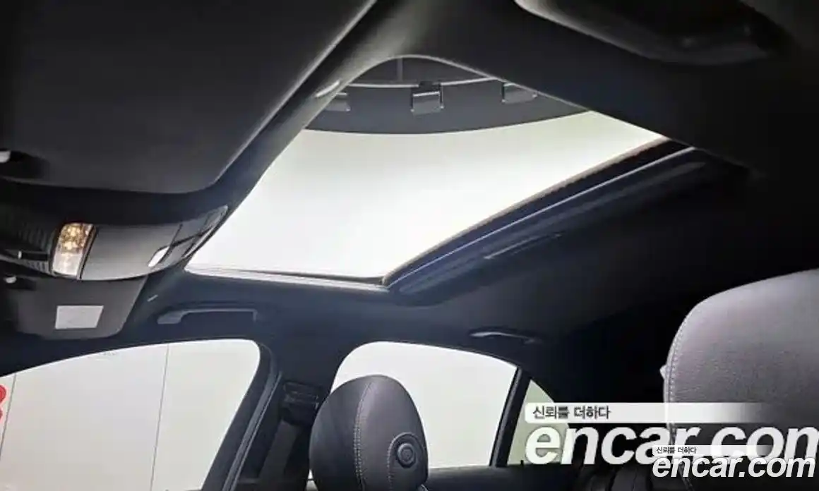 Mercedes-Benz E-Class 2023 2.0 гидро, фото 18