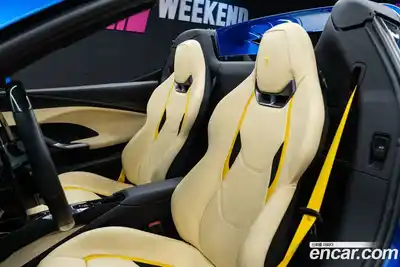 Ferrari 296 2023 3.0 гидро в Москве № 288700, миниатюра 6