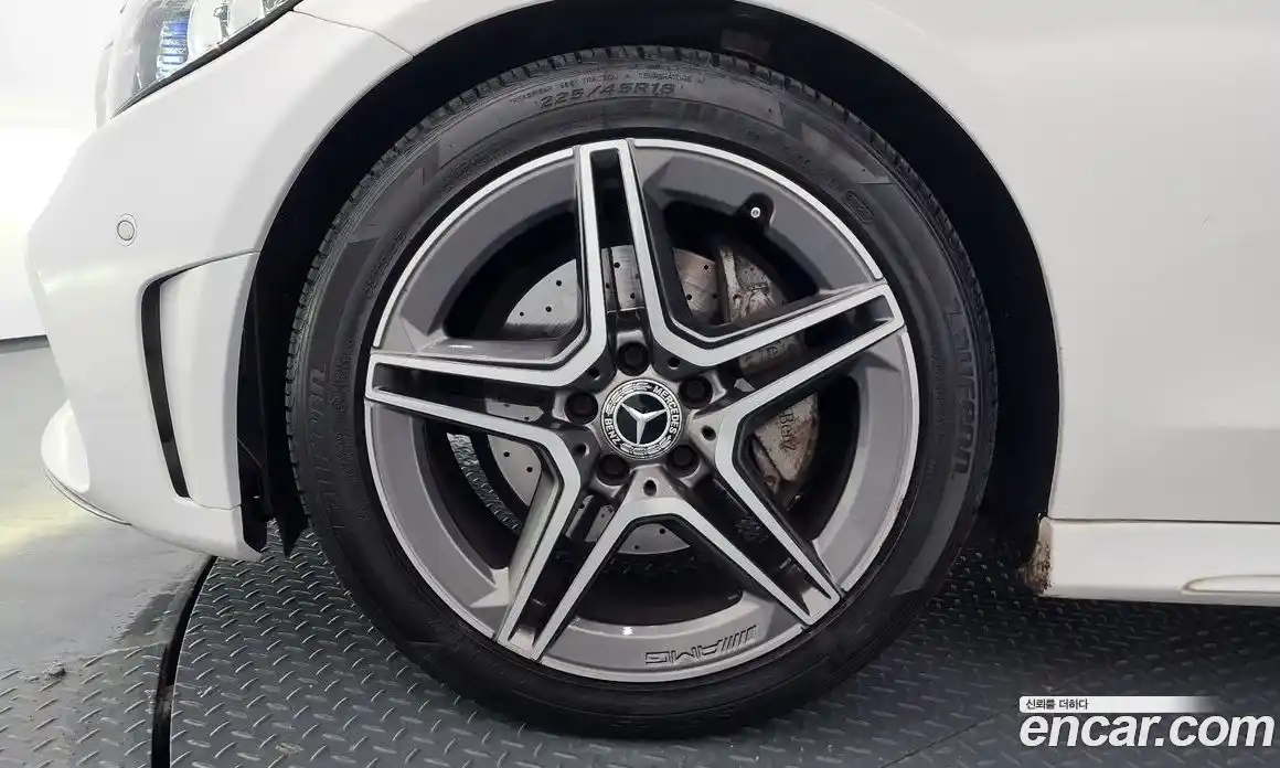 Mercedes-Benz C-Class 2022 2.0 гидро в Москве № 292318, фото 5