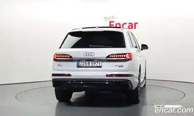Audi Q7 2021 3.0 гидро в Москве № 293097, миниатюра 4