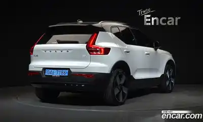 Volvo XC40 2024 0.2 гидро в Москве № 293685, миниатюра 2