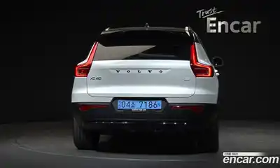Volvo XC40 2024 0.2 гидро в Москве № 293685, миниатюра 4
