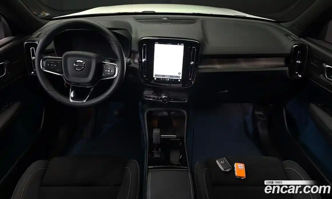 Volvo XC40 2024 0.2 гидро в Москве № 293685, фото 7