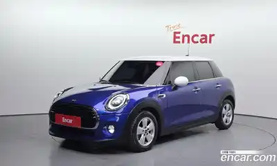 Mini Cooper, 2018