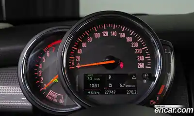 Mini Cooper 2018 1.5 гидро в Москве № 299449, миниатюра 8