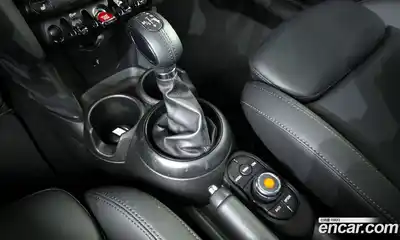 Mini Cooper 2018 1.5 гидро в Москве № 299449, миниатюра 9