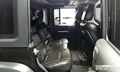 Jeep Wrangler 2020 2.0 гидро в Москве № 302352, миниатюра 11