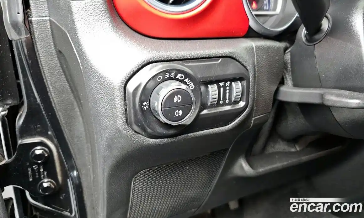 Jeep Wrangler 2020 2.0 гидро в Москве № 302352, фото 18