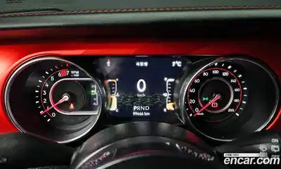 Jeep Wrangler 2020 2.0 гидро в Москве № 302352, миниатюра 8
