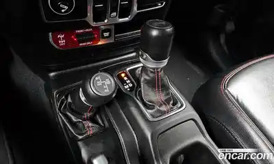 Jeep Wrangler 2020 2.0 гидро в Москве № 302352, миниатюра 9