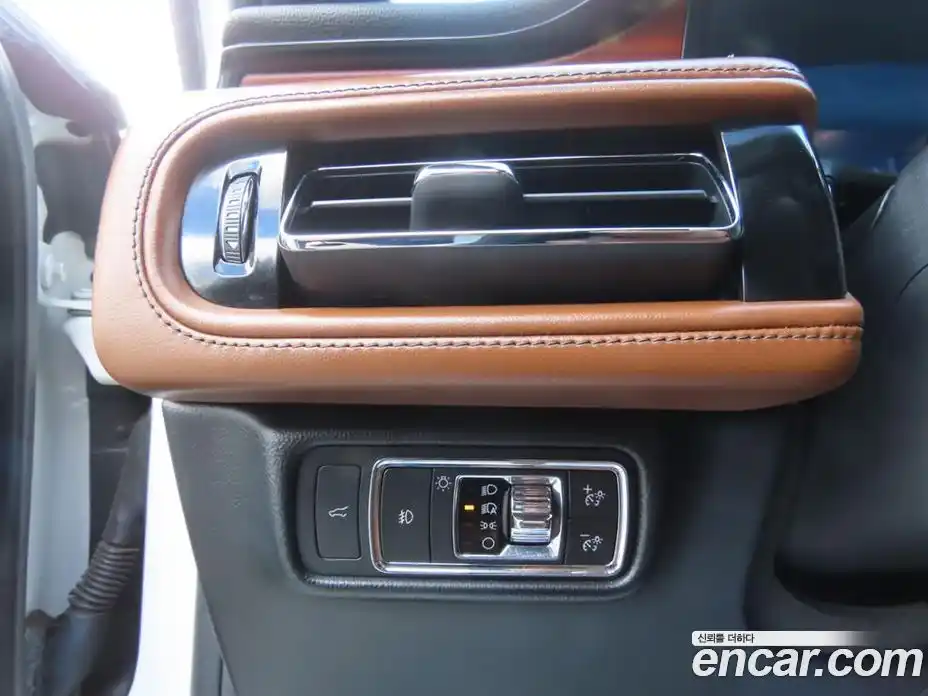 Lincoln Aviator 2021 3.0 гидро в Москве № 304365, фото 13