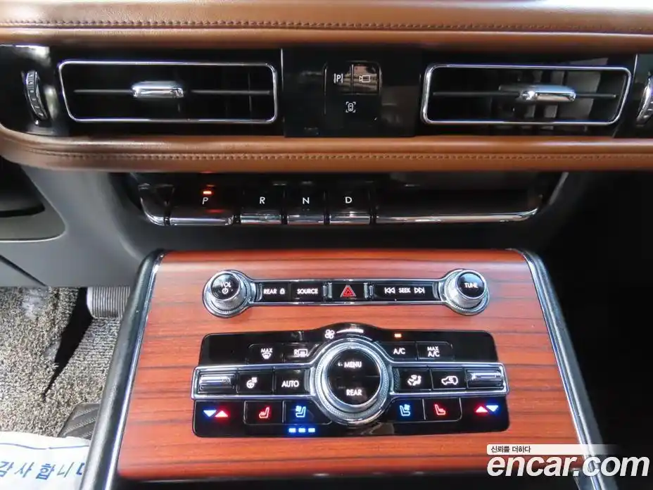 Lincoln Aviator 2021 3.0 гидро в Москве № 304365, фото 16