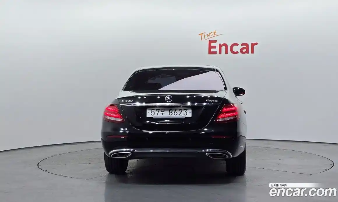 Mercedes-Benz E-Class 2018 2.0 гидро, фото 4