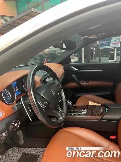 Maserati Ghibli 2018 3.0 гидро в Москве № 319920, миниатюра 6