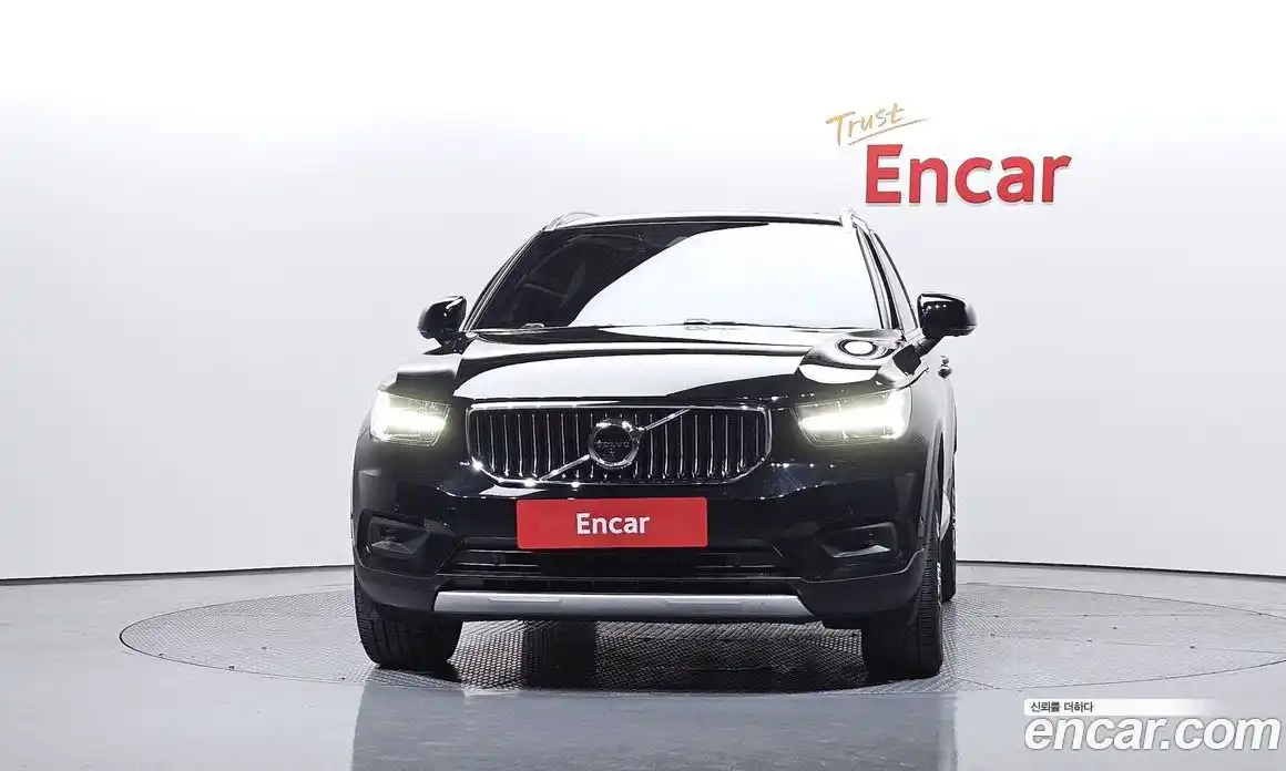 Volvo XC40 2021 2.0 гидро в Москве № 344086, фото 3