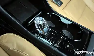 Volvo XC40 2021 2.0 гидро в Москве № 344086, миниатюра 9