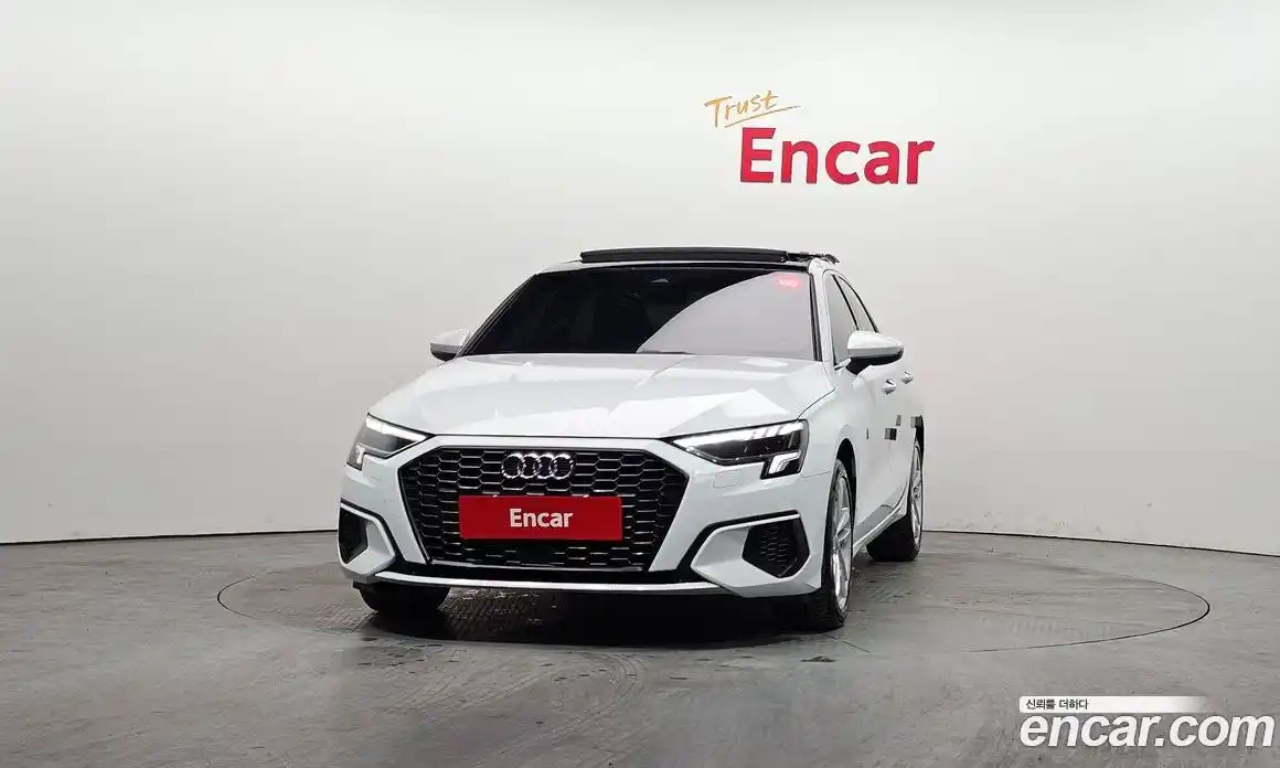 Audi A3 2024 2.0 гидро в Москве № 372790, фото 3