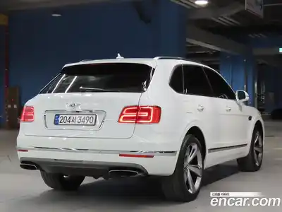 Bentley Bentayga 2018 6.0 гидро в Москве № 387300, миниатюра 4