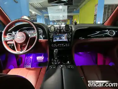 Bentley Bentayga 2018 6.0 гидро в Москве № 387300, миниатюра 5