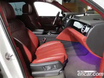 Bentley Bentayga 2018 6.0 гидро в Москве № 387300, миниатюра 8