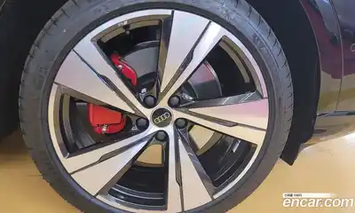 Audi Q5 2025 2.0 гидро в Москве № 415104, миниатюра 9