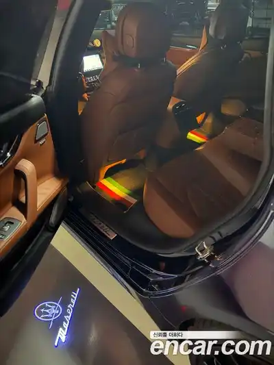 Maserati Quattroporte 2015 3.8 гидро в Москве № 433380, миниатюра 2