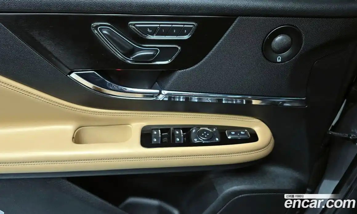 Lincoln Corsair 2021 2.0 гидро в Москве № 499941, фото 17