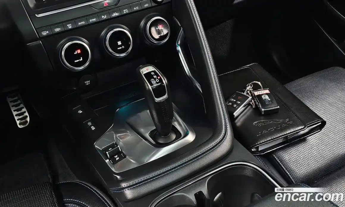 Jaguar E-Pace 2018 2.0 гидро в Москве № 500249, фото 8