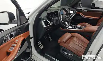 BMW X7 2023 3.0 гидро в Москве № 539295, миниатюра 11
