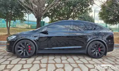 Tesla Model X 2023 0.3 гидро в Москве № 546976, миниатюра 3