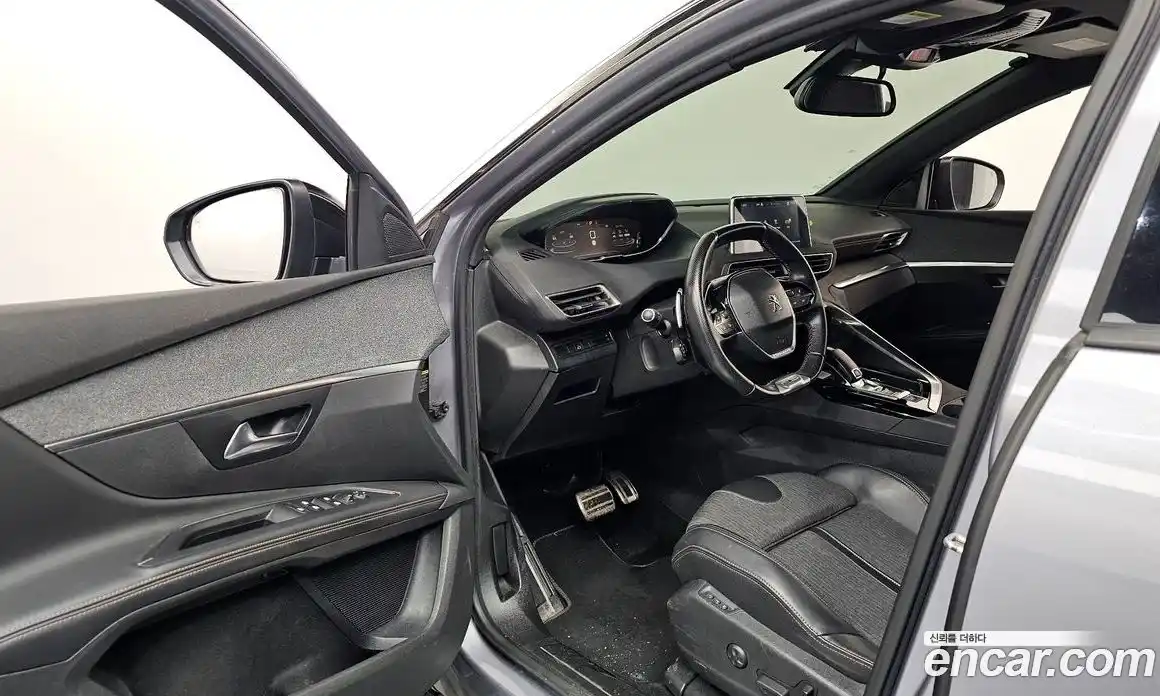 Peugeot 5008 2018 1.6 гидро в Москве № 547928, фото 10