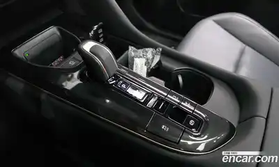 Toyota Crown 2024 2.5 гидро в Москве № 584563, миниатюра 9