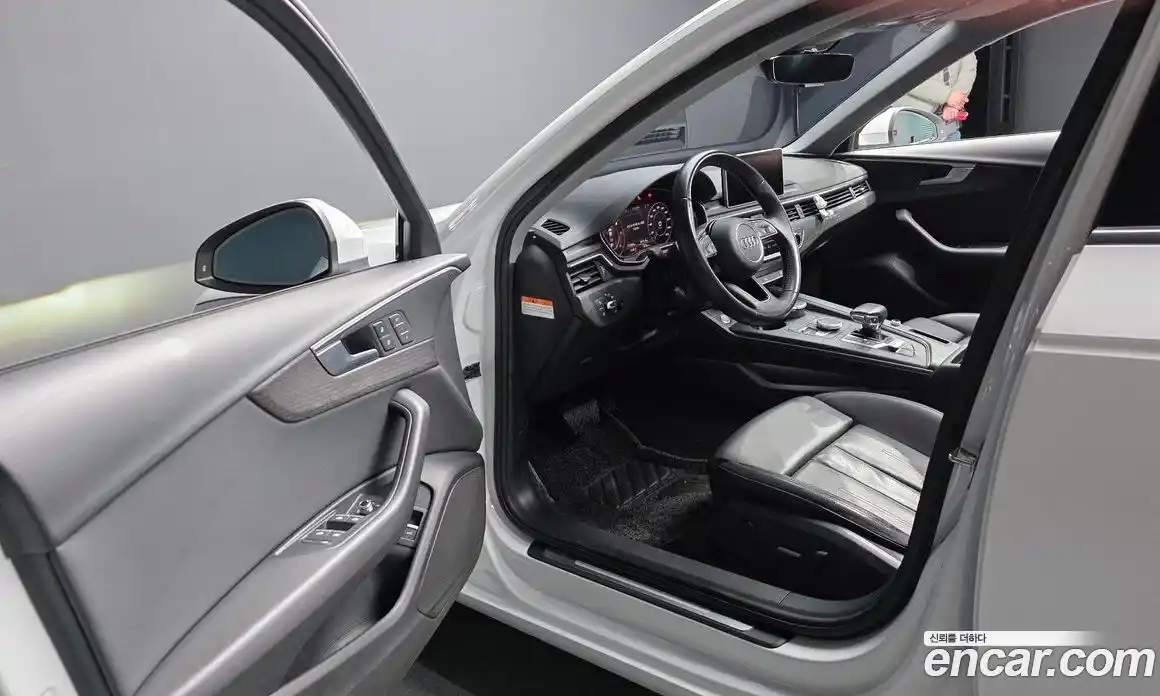 Audi A4 2018 2.0 гидро в Москве № 593352, фото 10