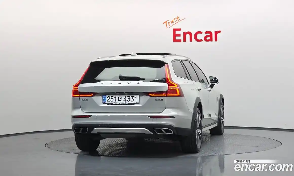 Volvo V60 2020 2.0 гидро в Москве № 593767, фото 4