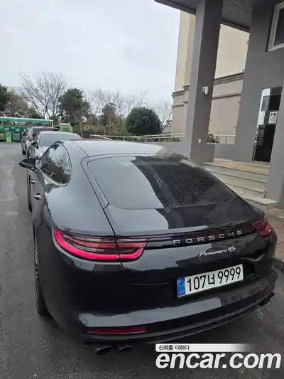 Porsche Panamera 2018 3.0 гидро в Москве № 651544, миниатюра 2