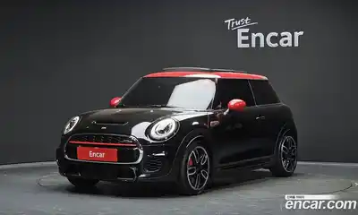 Mini Cooper, 2016