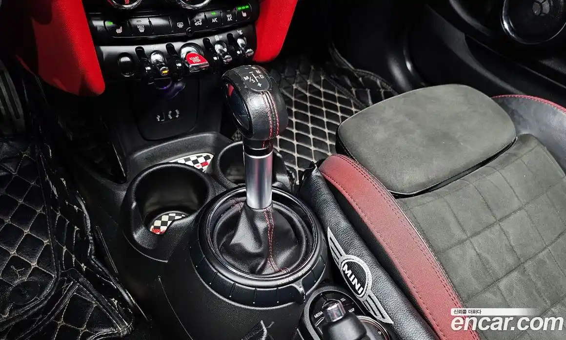Mini Cooper 2016 2.0 гидро в Москве № 724902, фото 9