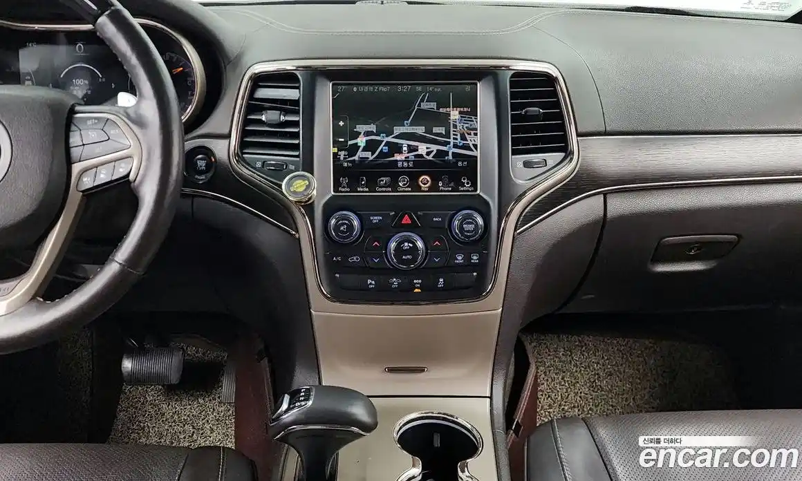 Jeep Cherokee 2015 3.0 гидро в Москве № 725341, фото 14
