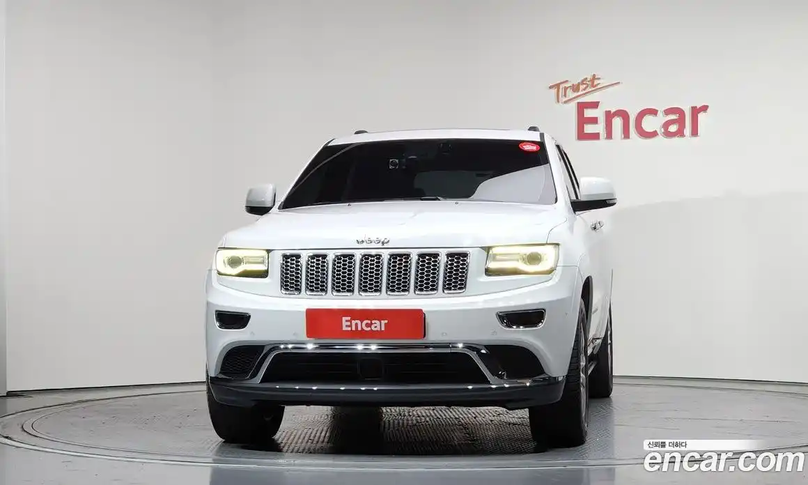 Jeep Cherokee 2015 3.0 гидро в Москве № 725341, фото 3