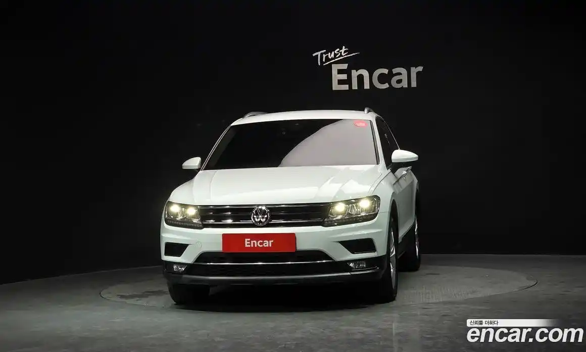 Volkswagen Tiguan 2020 2.0 гидро в Москве № 750110, фото 3